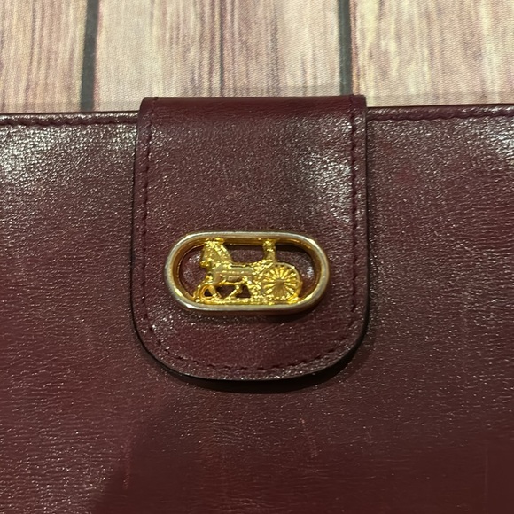 Celine maroon color Wallet gold hardware excellent condition soft leather - Picture 2 of 6